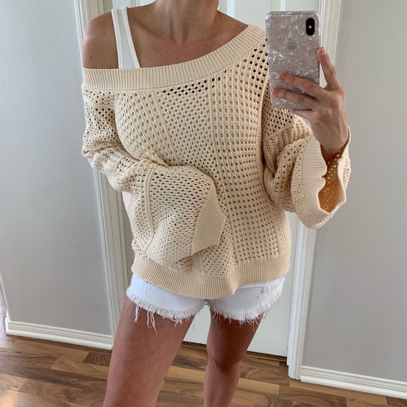 Sweaters - SOLD • Boatneck Ivory Sweater